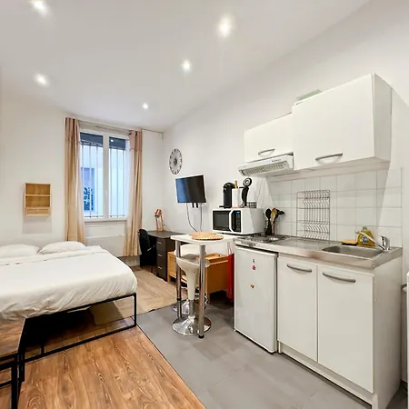 Functional Apartment, Belleville, 11 Appartamento