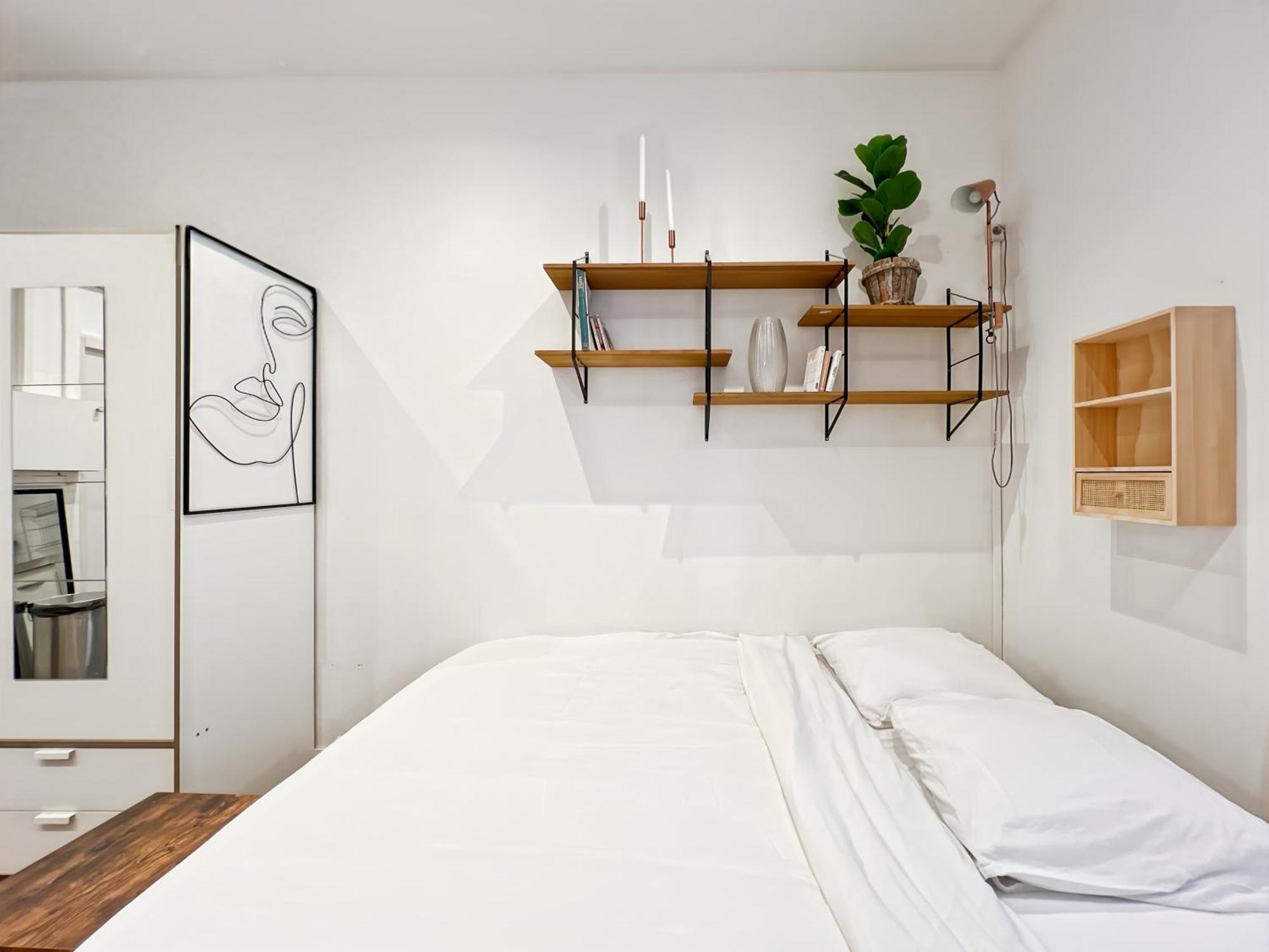 Functional Apartment, Belleville, 11 Parigi